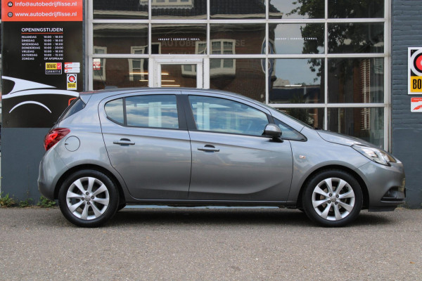 Opel Corsa 1.4 Favourite Airco Navi PDC Apple Carplay Nap