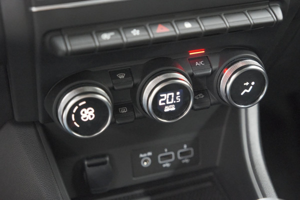 Renault Captur TCe 90 techno | Camera | Apple Carplay | Navigatie | Parkeersensoren