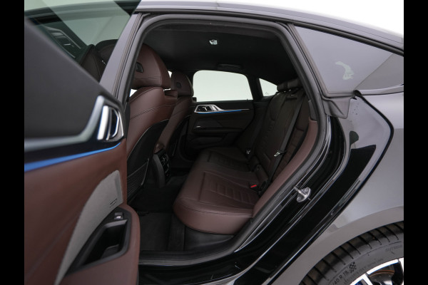 BMW i4 M50 High Executive 84 kWh M-Sportpack [ 3-Fase ] (INCL.BTW) Aut. *HEAD-UP | LUXURY-LEATHER | LASER-LIGHT | ADAPTIVE-CRUISE | HARMAN/KARDON | TOP-VIEW | SPORTSEATS | BLIND-SPOT | WIDE-SCREEN | KEYLESS | DAB+ | NAVI-FULLMAP | 19''ALU | TOWBAR
