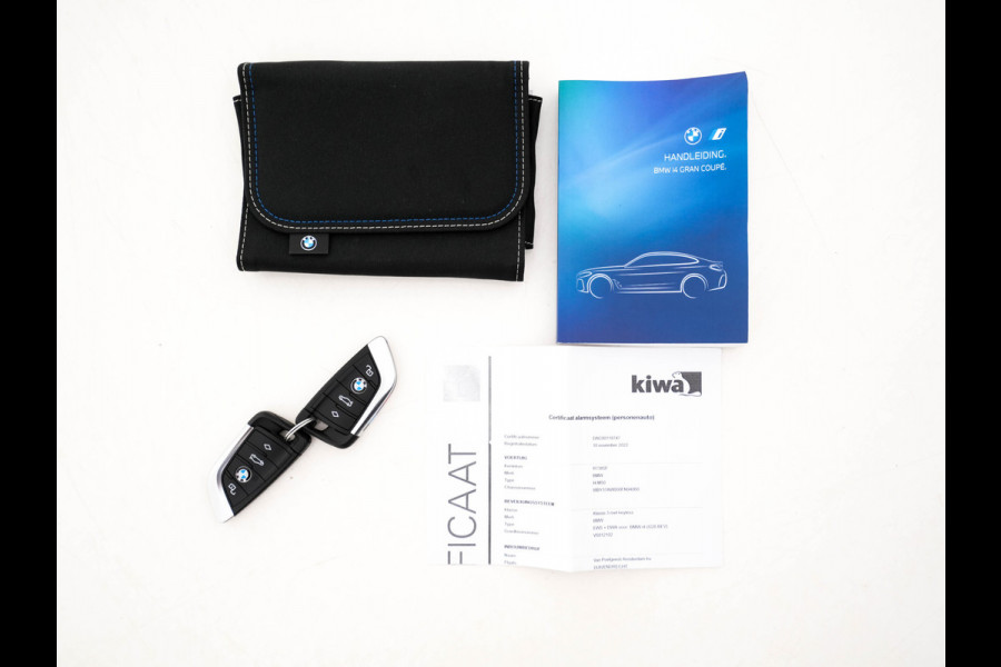 BMW i4 M50 High Executive 84 kWh M-Sportpack [ 3-Fase ] (INCL.BTW) Aut. *HEAD-UP | LUXURY-LEATHER | LASER-LIGHT | ADAPTIVE-CRUISE | HARMAN/KARDON | TOP-VIEW | SPORTSEATS | BLIND-SPOT | WIDE-SCREEN | KEYLESS | DAB+ | NAVI-FULLMAP | 19''ALU | TOWBAR