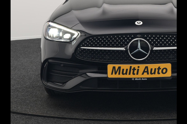 Mercedes-Benz C-Klasse Estate 300 e AMG Line Plug In Hybrid 320pk Dealer O.H NIEUW MODEL PHEV | Panodak | 360 Camera | Adaptive Cruise | Lederen Sportstoelen Massage & Memory | Sfeerverlichting | Keyless | Navigatie | Virtual | DAB |