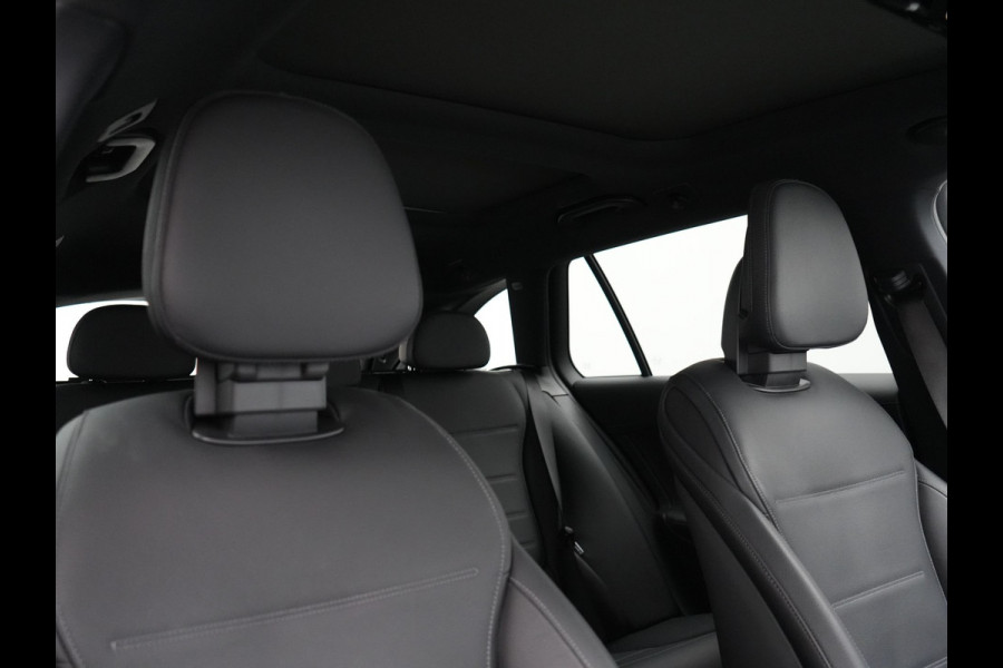 Mercedes-Benz C-Klasse Estate 300 e AMG Line Plug In Hybrid 320pk Dealer O.H NIEUW MODEL PHEV | Panodak | 360 Camera | Adaptive Cruise | Lederen Sportstoelen Massage & Memory | Sfeerverlichting | Keyless | Navigatie | Virtual | DAB |