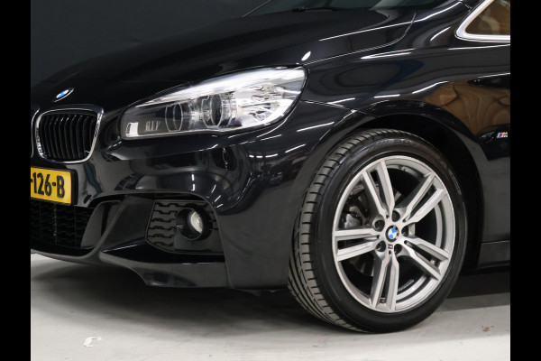 BMW 2 Serie Active Tourer 218i Centennial High Executive M Pakket [HEAD-UP DISPLAY, CRUISE CONTROL, PDC ACHTER, SFEERVERLICHTING, STOELVERWARMING, BLUETOOTH,  AIRCO, LED, NIEUWSTAAT]