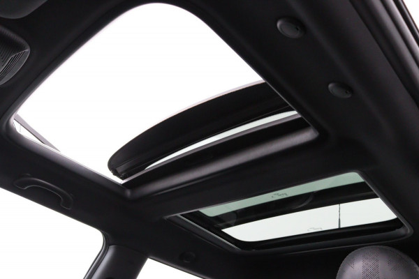 MINI Mini Electric Yours 33 kWh*AUTOM.*ECC*CRUISE*PANO*H&K*