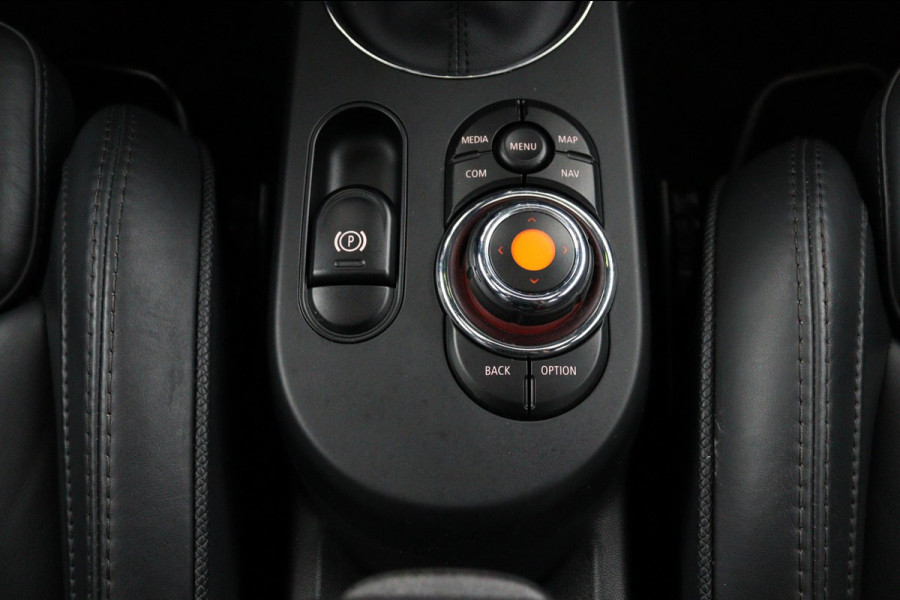 MINI Mini Electric Yours 33 kWh*AUTOM.*ECC*CRUISE*PANO*H&K*