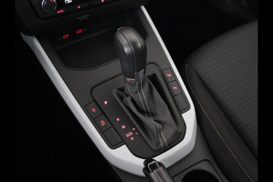 Seat Arona 1.0 TSI Style | Automaat | Camera | Carplay | Navigatie | Climate control | Full LED | Cruise control | Parkeerhulp