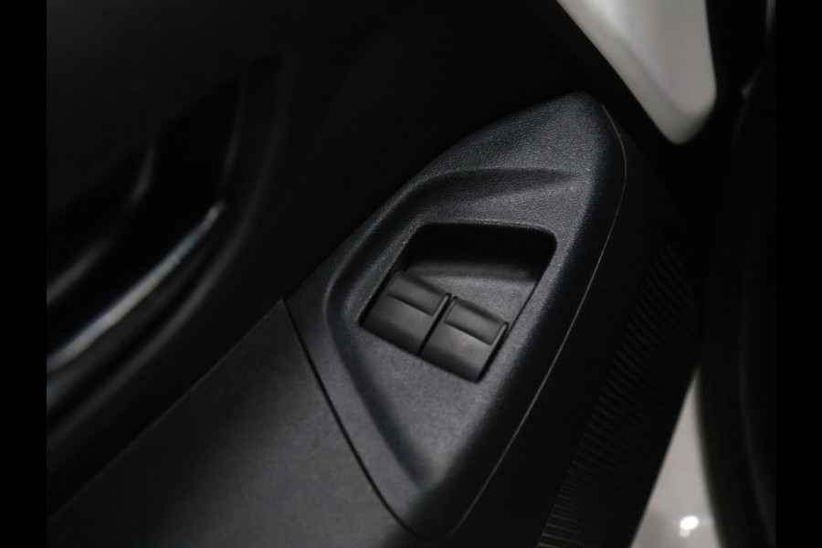 Peugeot 108 1.2 Puretech Allure CABRIO [CRUISE CONTROL, GROOT SCHERM, BLUETOOTH, CLIMATE CONTROL, NIEUWSTAAT]