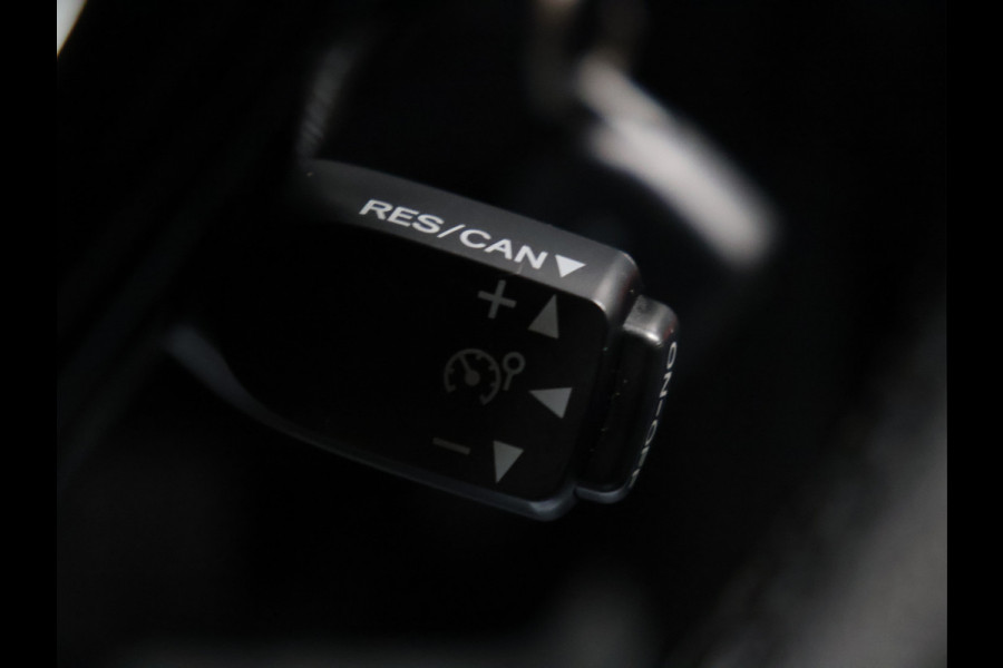 Peugeot 108 1.2 Puretech Allure CABRIO [CRUISE CONTROL, GROOT SCHERM, BLUETOOTH, CLIMATE CONTROL, NIEUWSTAAT]