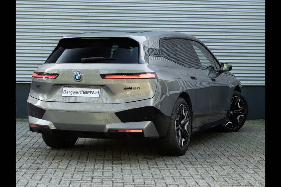 BMW iX M60 High Executive - Pano - Trekhaak - 112kWh