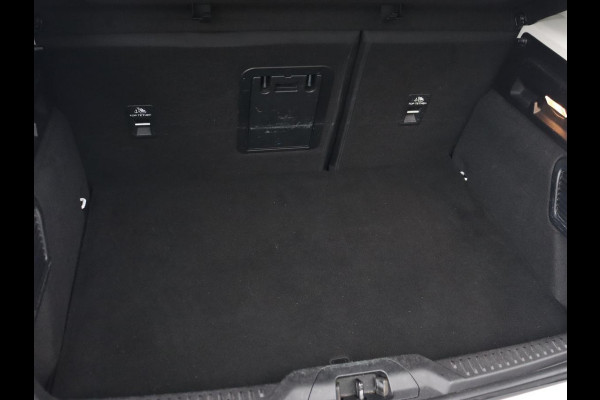 Ford Focus 1.0 EcoBoost Titanium | Panoramadak | Head-Up | Stoel & stuurverwarming | Adaptive cruise | B&O Sound | Full LED | Carplay | Keyless | Climate control | Navigatie | Parkeerhulp