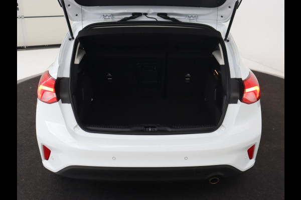 Ford Focus 1.0 EcoBoost Titanium | Panoramadak | Head-Up | Stoel & stuurverwarming | Adaptive cruise | B&O Sound | Full LED | Carplay | Keyless | Climate control | Navigatie | Parkeerhulp