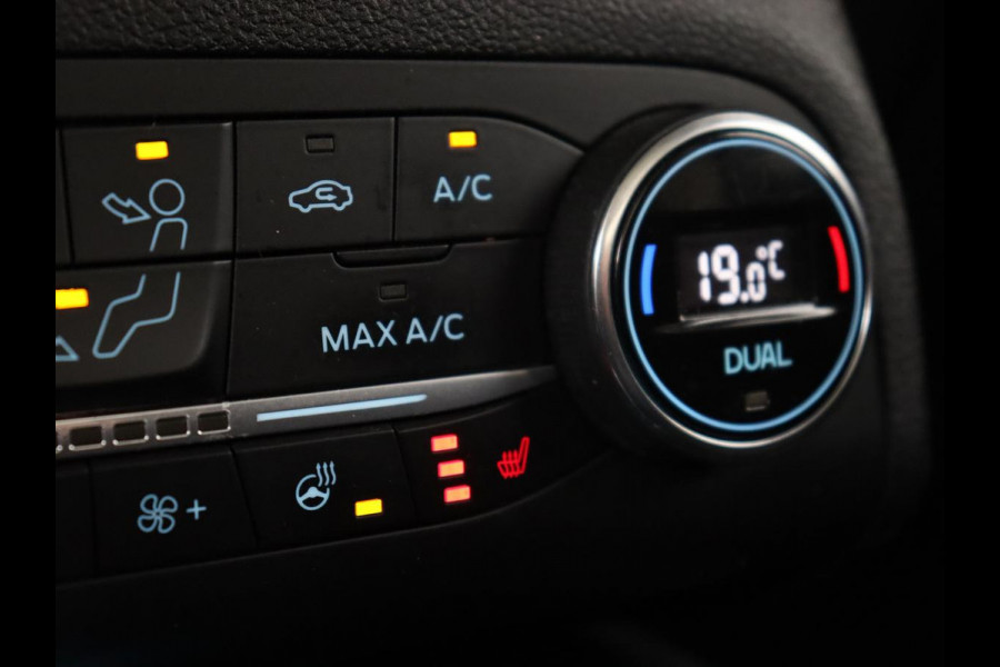 Ford Focus 1.0 EcoBoost Titanium | Panoramadak | Head-Up | Stoel & stuurverwarming | Adaptive cruise | B&O Sound | Full LED | Carplay | Keyless | Climate control | Navigatie | Parkeerhulp
