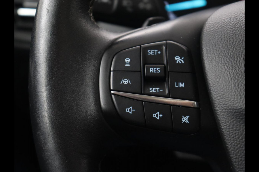 Ford Focus 1.0 EcoBoost Titanium | Panoramadak | Head-Up | Stoel & stuurverwarming | Adaptive cruise | B&O Sound | Full LED | Carplay | Keyless | Climate control | Navigatie | Parkeerhulp