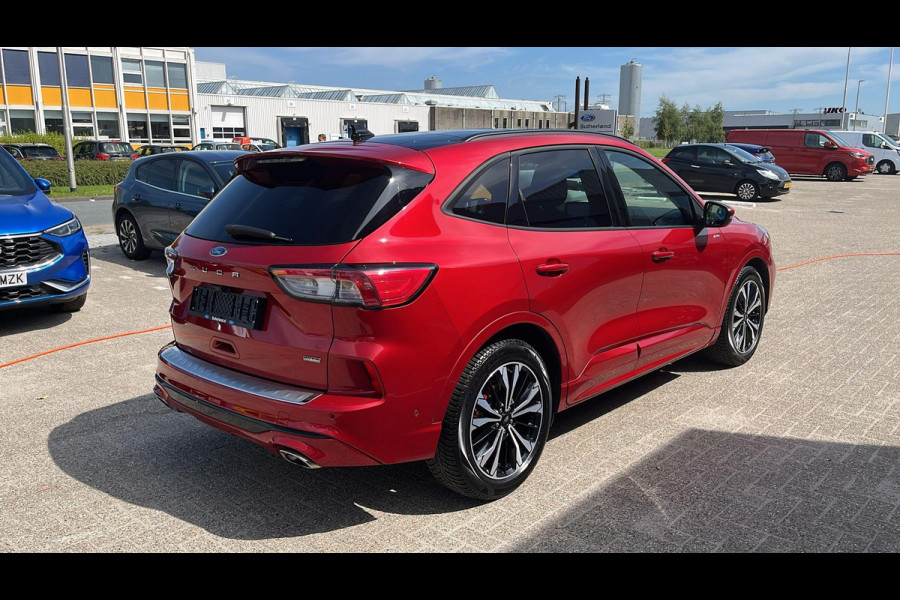 Ford Kuga 2.5 PHEV ST-Line X | Full options | Weg/Uitklapbare Trekhaak (Elektrisch bedienbaar) | Elektrisch glazen panorama-dak | Adaptive cruise control | Winter Pack | Dodehoeksensoren | Bang&Olufsen | Head up Display | Adaptive LED | 19 inch lichtmetalen velgen met rode remklauwen | Elektrische achterklep
