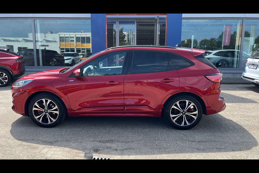 Ford Kuga 2.5 PHEV ST-Line X | Full options | Weg/Uitklapbare Trekhaak (Elektrisch bedienbaar) | Elektrisch glazen panorama-dak | Adaptive cruise control | Winter Pack | Dodehoeksensoren | Bang&Olufsen | Head up Display | Adaptive LED | 19 inch lichtmetalen velgen met rode remklauwen | Elektrische achterklep
