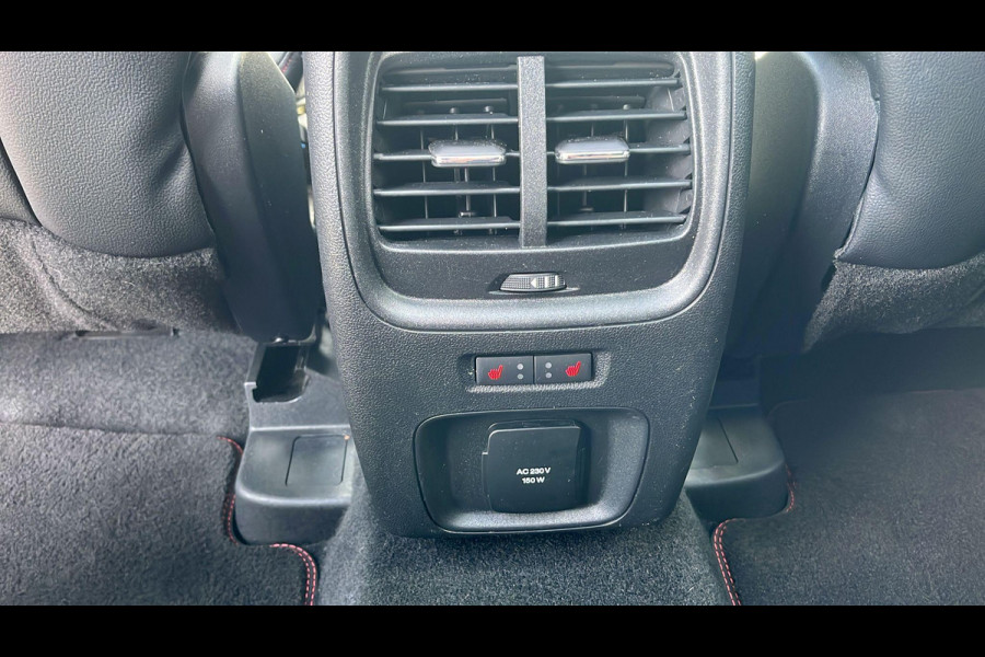 Ford Kuga 2.5 PHEV ST-Line X | Full options | Weg/Uitklapbare Trekhaak (Elektrisch bedienbaar) | Elektrisch glazen panorama-dak | Adaptive cruise control | Winter Pack | Dodehoeksensoren | Bang&Olufsen | Head up Display | Adaptive LED | 19 inch lichtmetalen velgen met rode remklauwen | Elektrische achterklep