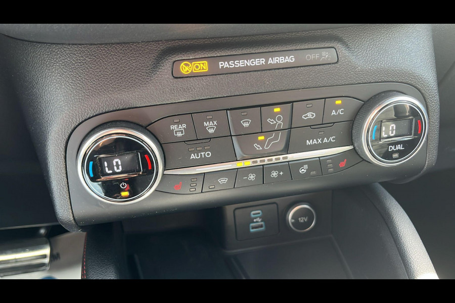Ford Kuga 2.5 PHEV ST-Line X | Full options | Weg/Uitklapbare Trekhaak (Elektrisch bedienbaar) | Elektrisch glazen panorama-dak | Adaptive cruise control | Winter Pack | Dodehoeksensoren | Bang&Olufsen | Head up Display | Adaptive LED | 19 inch lichtmetalen velgen met rode remklauwen | Elektrische achterklep