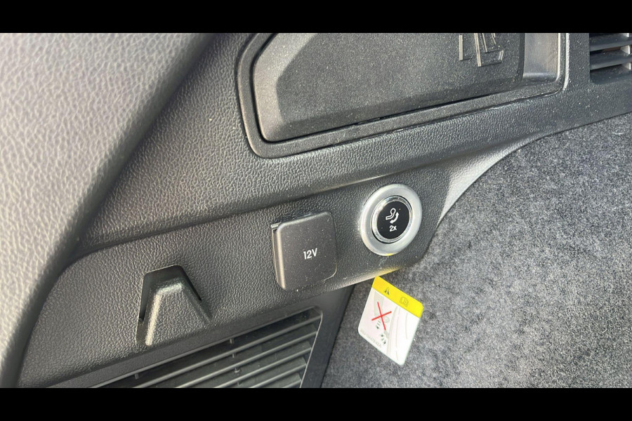 Ford Kuga 2.5 PHEV ST-Line X | Full options | Weg/Uitklapbare Trekhaak (Elektrisch bedienbaar) | Elektrisch glazen panorama-dak | Adaptive cruise control | Winter Pack | Dodehoeksensoren | Bang&Olufsen | Head up Display | Adaptive LED | 19 inch lichtmetalen velgen met rode remklauwen | Elektrische achterklep
