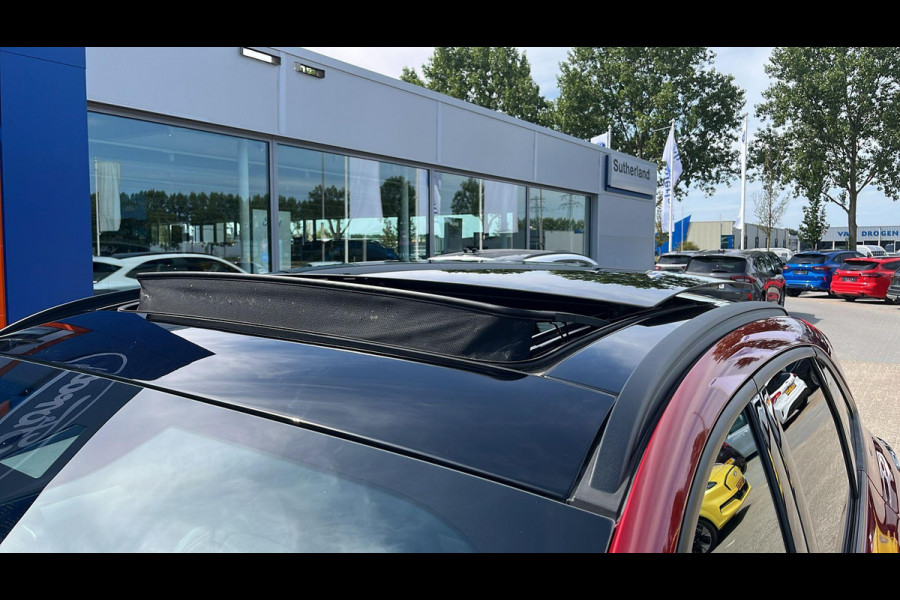 Ford Kuga 2.5 PHEV ST-Line X | Full options | Weg/Uitklapbare Trekhaak (Elektrisch bedienbaar) | Elektrisch glazen panorama-dak | Adaptive cruise control | Winter Pack | Dodehoeksensoren | Bang&Olufsen | Head up Display | Adaptive LED | 19 inch lichtmetalen velgen met rode remklauwen | Elektrische achterklep
