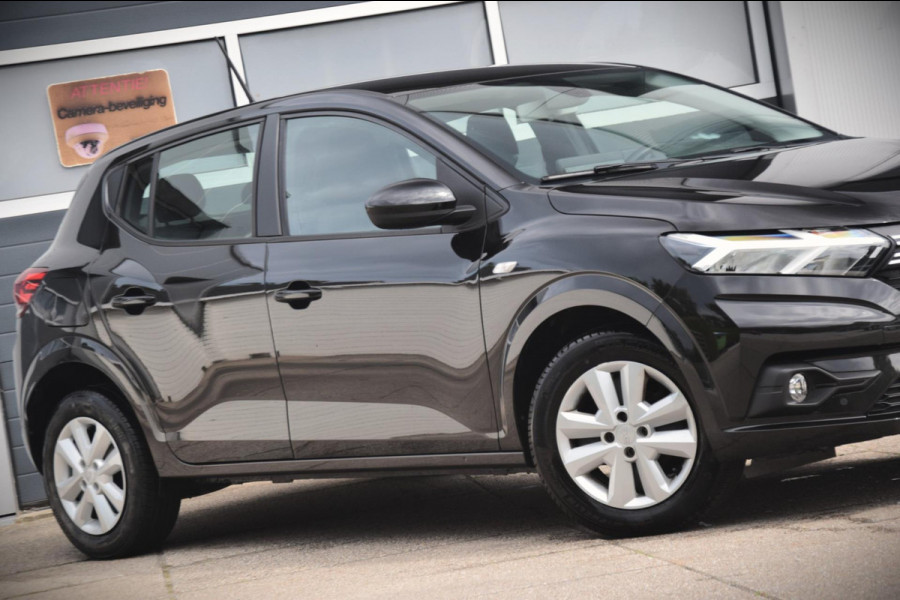 Dacia Sandero 1.0 TCe 100 ECO-G Expression NAVIGATIE/CAMERA/KEYLESS ENTRY
