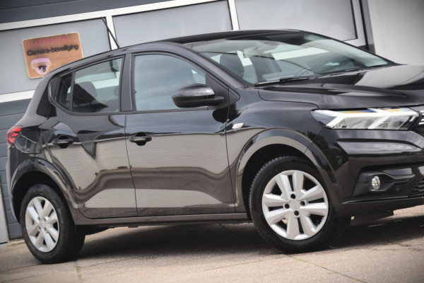 Dacia Sandero 1.0 TCe 100 ECO-G Expression NAVIGATIE/CAMERA/KEYLESS ENTRY