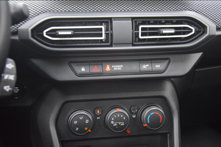 Dacia Sandero 1.0 TCe 100 ECO-G Expression NAVIGATIE/CAMERA/KEYLESS ENTRY
