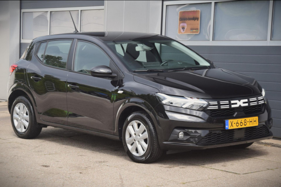 Dacia Sandero 1.0 TCe 100 ECO-G Expression NAVIGATIE/CAMERA/KEYLESS ENTRY
