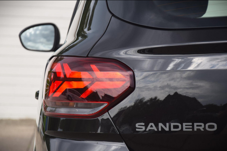 Dacia Sandero 1.0 TCe 100 ECO-G Expression NAVIGATIE/CAMERA/KEYLESS ENTRY