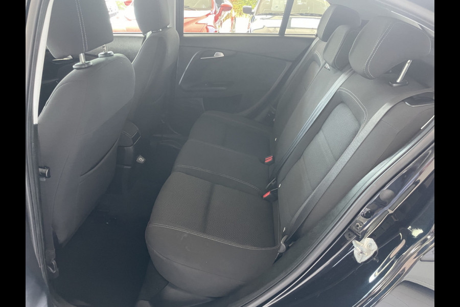 Fiat Tipo 1.0 Life Airco - Cruise control - achteruitrijcamera - parkeersensoren achter - Navigatie