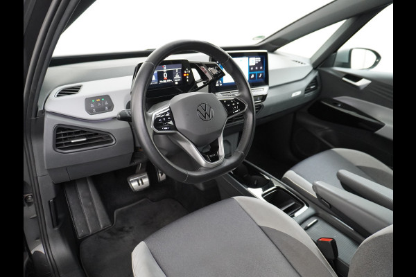 Volkswagen ID.3 58kWh 204PK 1st. First Plus Navi-Pro 19" Camera Trekhaak Apple Carplay Android Auto Matrix-LED Stoel-Stuurverwarming Adapt.Cruis Lmv Bluetooth Regensensor Rijstrooksensor Verkeersbord detectie Wifi Origineel Nederlandse Auto Nieuwprijs €43.675,-