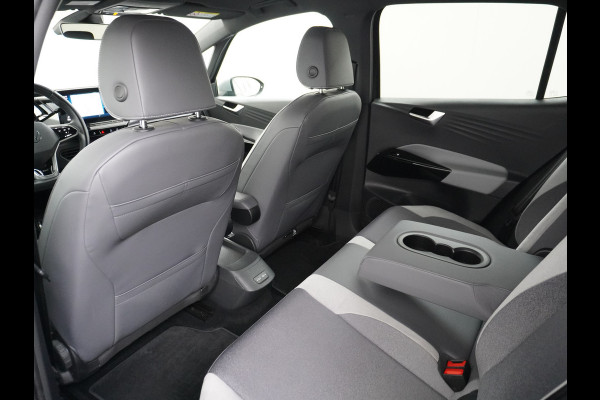 Volkswagen ID.3 58kWh 204PK 1st. First Plus Navi-Pro 19" Camera Trekhaak Apple Carplay Android Auto Matrix-LED Stoel-Stuurverwarming Adapt.Cruis Lmv Bluetooth Regensensor Rijstrooksensor Verkeersbord detectie Wifi Origineel Nederlandse Auto Nieuwprijs €43.675,-