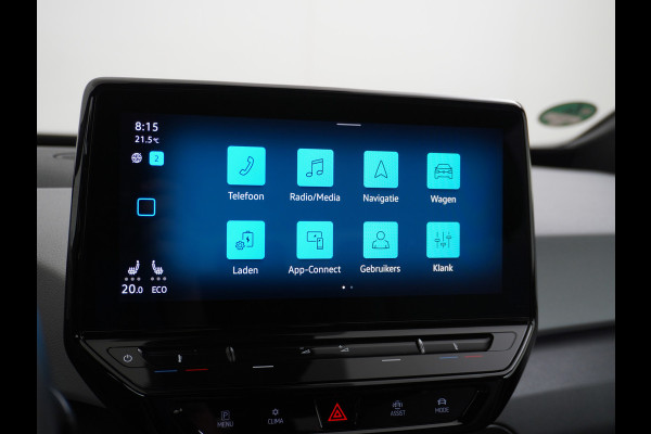 Volkswagen ID.3 58kWh 204PK 1st. First Plus Navi-Pro 19" Camera Trekhaak Apple Carplay Android Auto Matrix-LED Stoel-Stuurverwarming Adapt.Cruis Lmv Bluetooth Regensensor Rijstrooksensor Verkeersbord detectie Wifi Origineel Nederlandse Auto Nieuwprijs €43.675,-