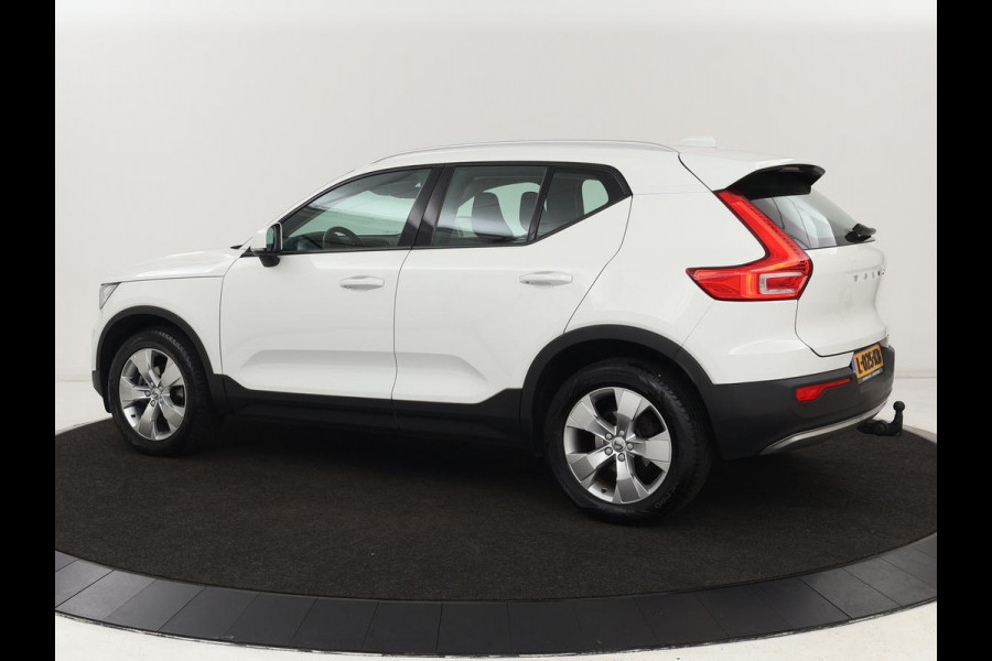 Volvo XC40 1.5 T2 Business Pro | Trekhaak | Stoel & stuurverwarming | Camera | Carplay | Navigatie | Adaptive cruise | Keyless | Climate control