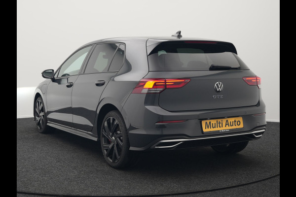 Volkswagen Golf GTE 245pk Plug In Hybrid Black Optic PHEV | Adaptive Cruise  | Camera | IQ Light | Sportstoelen Verwarmd | 18"L.M | Virtual | Apple Carplay | Sfeerverlichting | Keyless |