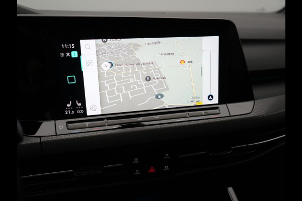 Volkswagen Golf GTE 245pk Plug In Hybrid Black Optic PHEV | Adaptive Cruise  | Camera | IQ Light | Sportstoelen Verwarmd | 18"L.M | Virtual | Apple Carplay | Sfeerverlichting | Keyless |