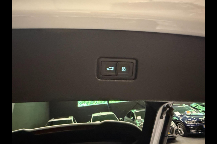 Audi Q5 Sportback 55 TFSI e SQ5 22'' BLACK-LINE 3XS-LINE RS-STOELEN 367PK NAVI/V-COCKPIT/DAB/CAM/H-UP/M-STOELEN/LED///