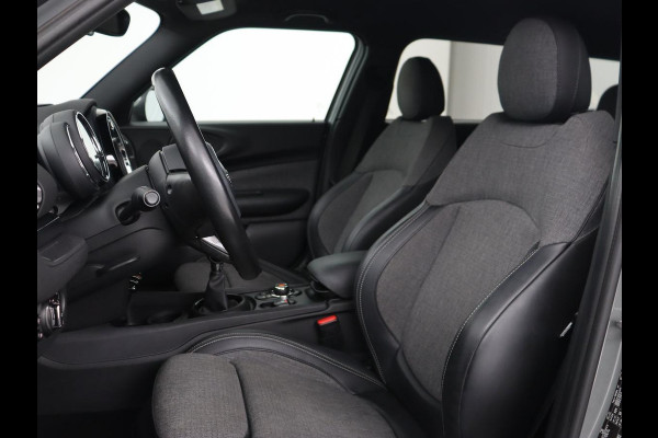 MINI Clubman 1.5 One Chili Plus | Full LED | Navigatie | Climate control | Keyless | Bluetooth | Leder/Stof | Park Assist | Cruise control