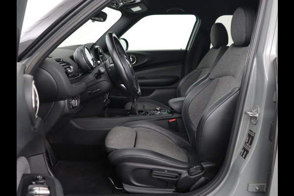MINI Clubman 1.5 One Chili Plus | Full LED | Navigatie | Climate control | Keyless | Bluetooth | Leder/Stof | Park Assist | Cruise control