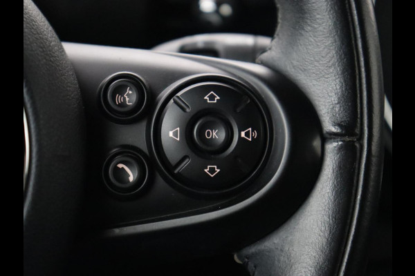 MINI Clubman 1.5 One Chili Plus | Full LED | Navigatie | Climate control | Keyless | Bluetooth | Leder/Stof | Park Assist | Cruise control