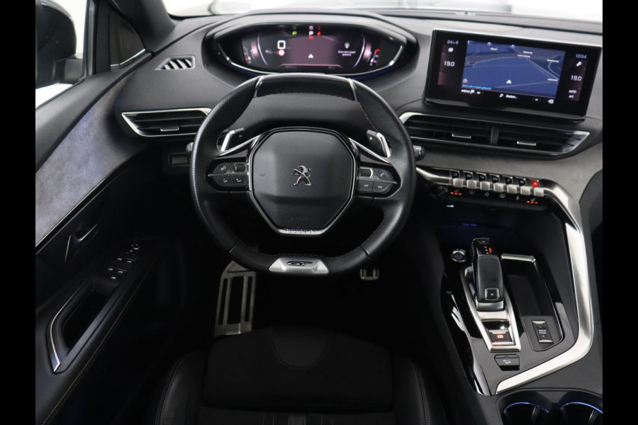 Peugeot 3008 1.6 PureTech GT | Panoramadak | Stoelverwarming | Massage | 360 Camera | Carplay | Adaptive cruise | Focal Sound | Half leder | Navigatie | Keyless | Full LED