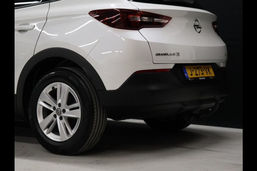 Opel Grandland X 1.2 Turbo Business Edition [TREKHAAK, PDC V+A, APPLE CARPLAY, ANDROID AUTO, CRUISE CONTROL, NAVIGATIE, AIRCONDITIONING, NIEUWSTAAT]