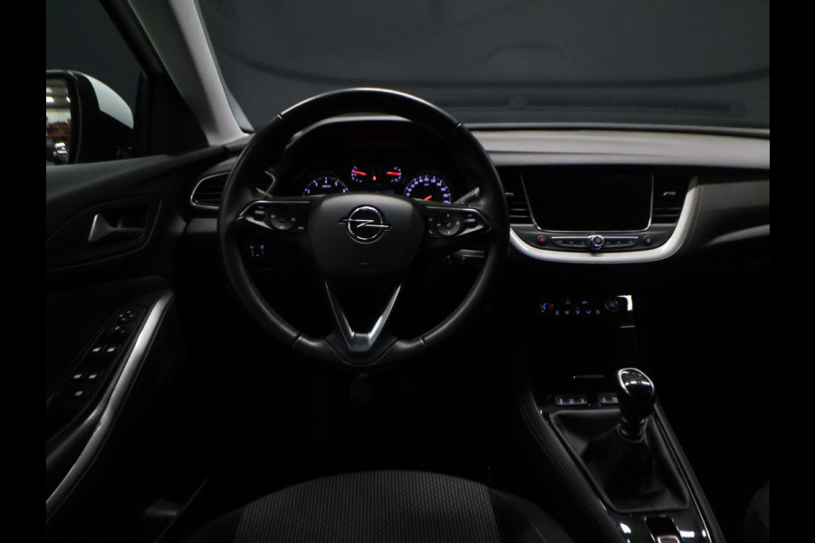Opel Grandland X 1.2 Turbo Business Edition [TREKHAAK, PDC V+A, APPLE CARPLAY, ANDROID AUTO, CRUISE CONTROL, NAVIGATIE, AIRCONDITIONING, NIEUWSTAAT]