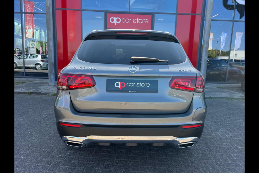 Mercedes-Benz GLC 300e 4MATIC Business Solution Luxury