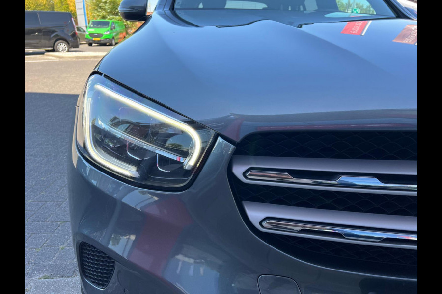 Mercedes-Benz GLC 300e 4MATIC Business Solution Luxury