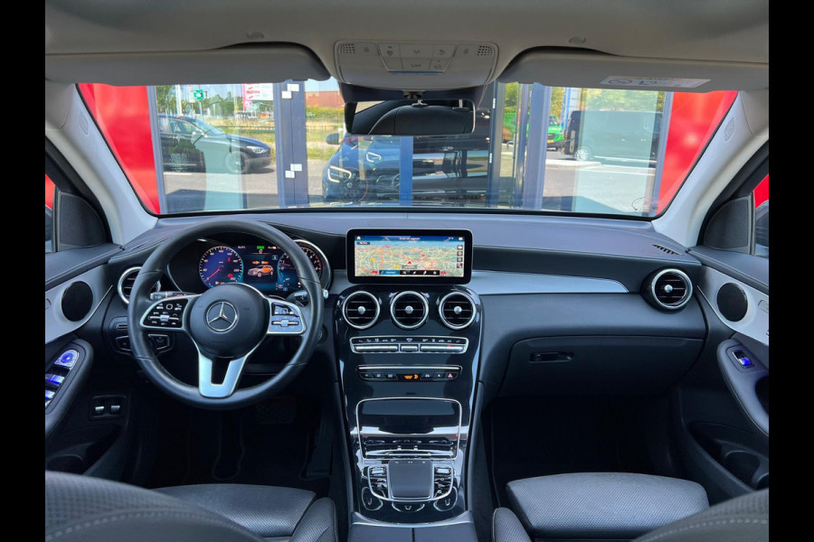 Mercedes-Benz GLC 300e 4MATIC Business Solution Luxury