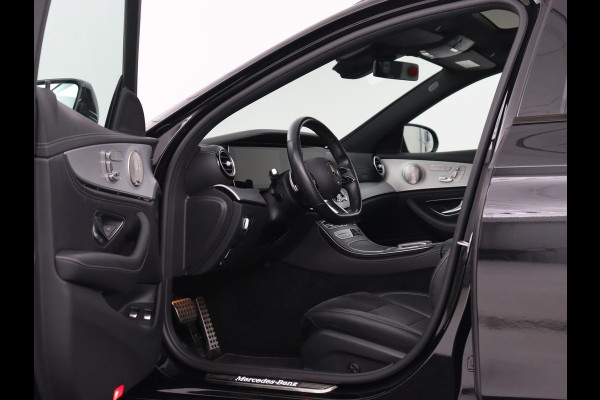 Mercedes-Benz E-Klasse 300e AMG | Panoramadak | Burmester | Head-Up | Adaptive cruise | Stoelverwarming | 360 Camera | Memory | Carplay | Matrix LED | Leder/Alcantara | Trekhaak | Widescreen | PHEV | Plug In