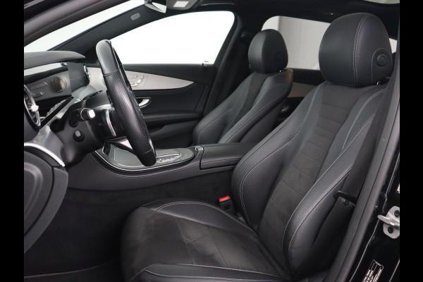 Mercedes-Benz E-Klasse 300e AMG | Panoramadak | Burmester | Head-Up | Adaptive cruise | Stoelverwarming | 360 Camera | Memory | Carplay | Matrix LED | Leder/Alcantara | Trekhaak | Widescreen | PHEV | Plug In