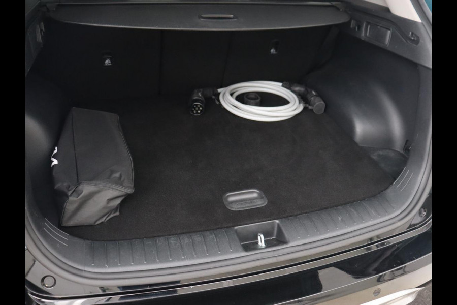 Kia Sportage 1.6 T-GDi Plug-in Hybrid AWD DynamicPlusLine | Panoramadak | Stoel & stuurverwarming | Camera | Adaptive cruise | Achterbankverwarming | Keyless | Carplay | Navigatie