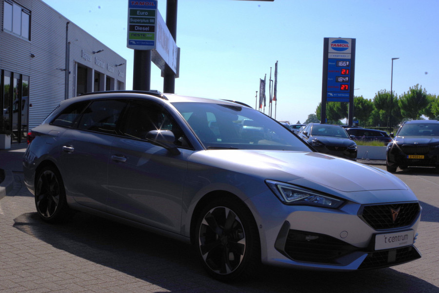 CUPRA Leon Sportstourer 1.4 e-Hybrid 245 PK VZ Adrenaline, Adap. Cruise Control, Sfeerverlichting, LED, Camera