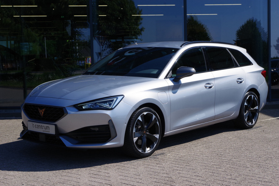 CUPRA Leon Sportstourer 1.4 e-Hybrid 245 PK VZ Adrenaline, Adap. Cruise Control, Sfeerverlichting, LED, Camera